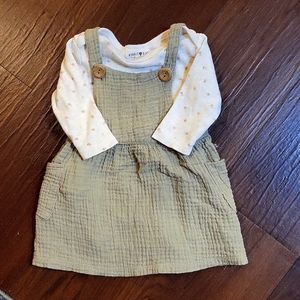 Rabbit + Bear Outfit. New without tags.